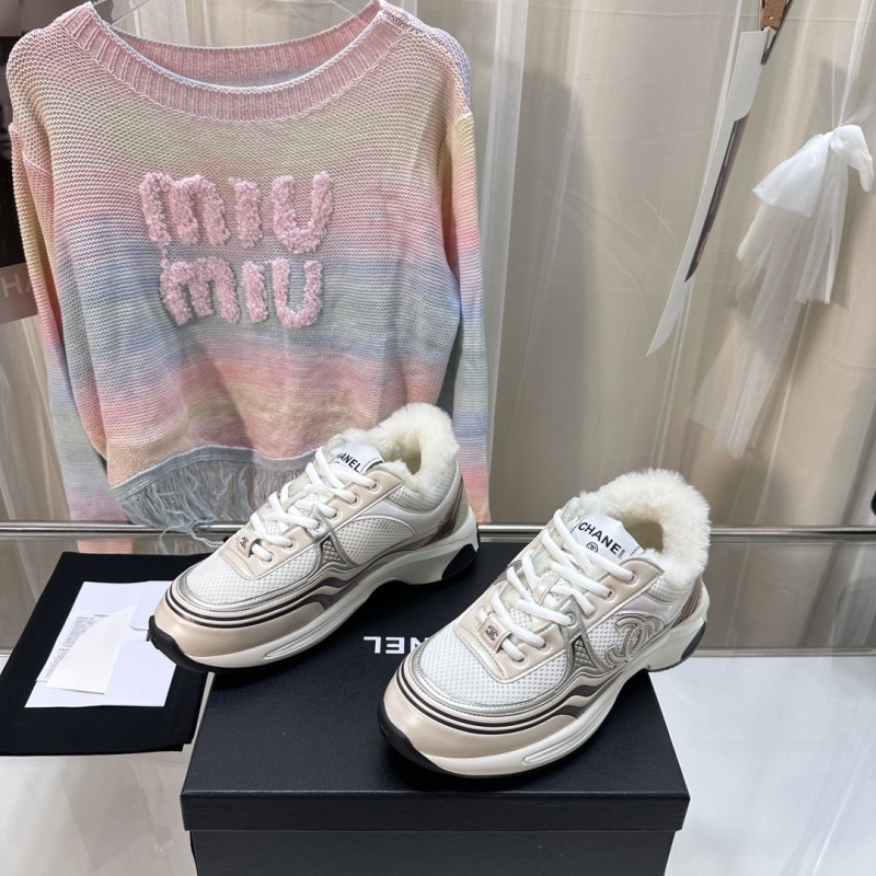 Ch**el sport shoes